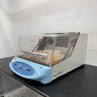 Thermo MaxQ4000 Incubator Shaker image 1